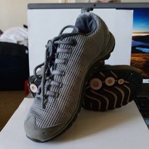 MERRELL Shoes Wild Dove Lilac and Gray Womens Sz 9